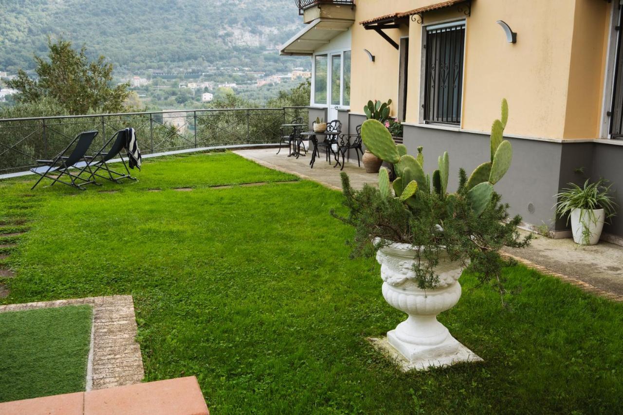 Villa Fanella, Independent House Between Sorrento & Amalfi Пиано ди Соренто Екстериор снимка